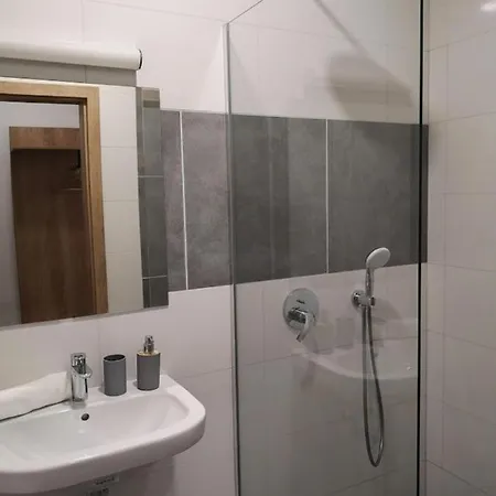 Don 4* Тршебич